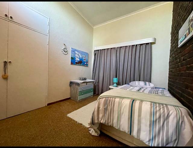 4 BEDROOM HOUSE FOR SALE IN THREE RIVERS EAST